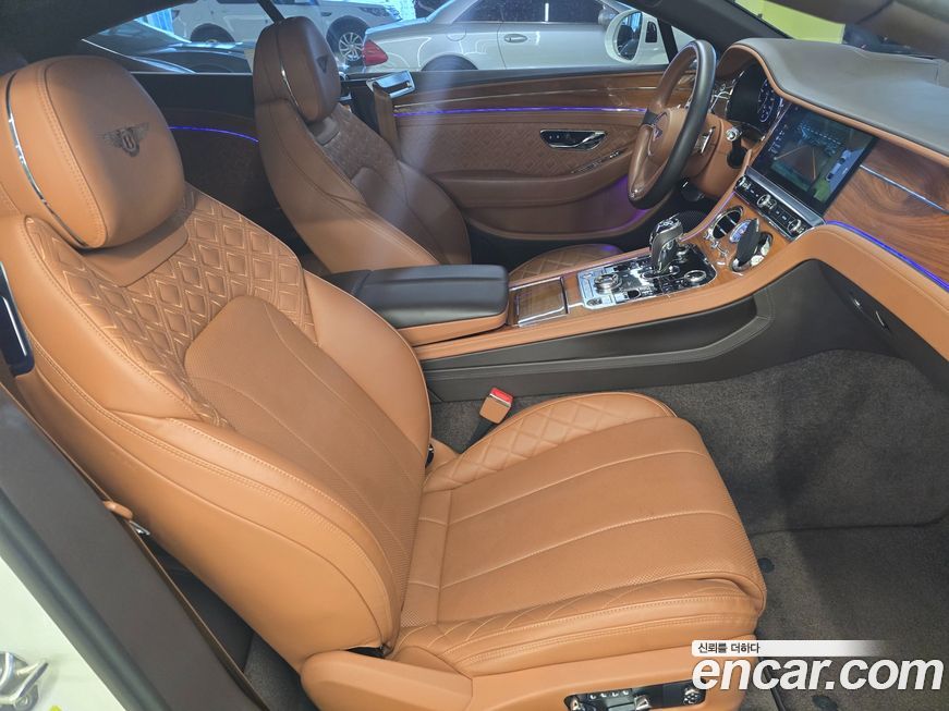 Bentley Continental 2020