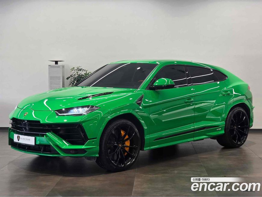 Lamborghini Urus 2023