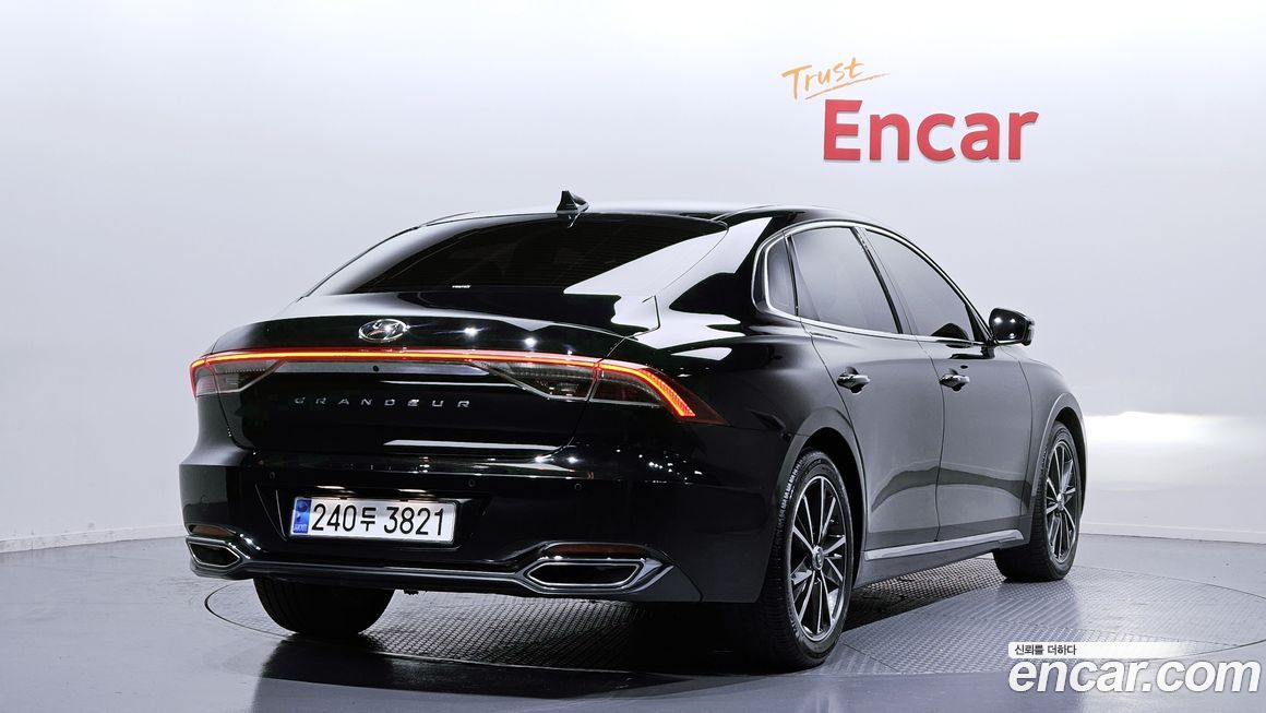 Hyundai Grandeur 2022