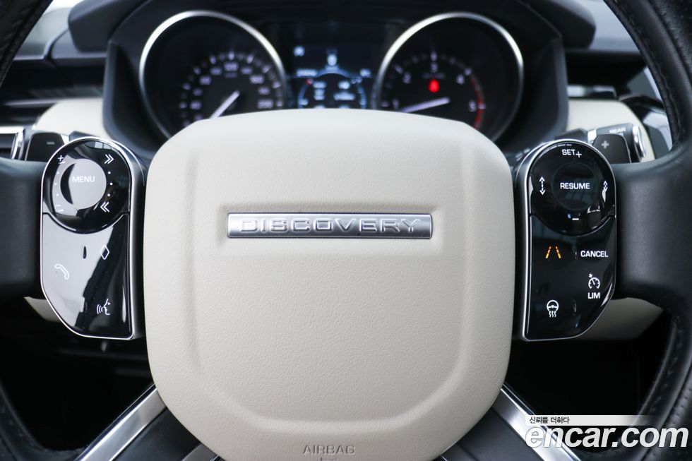 Land Rover Discovery 2019