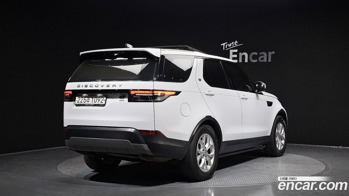 Land Rover Discovery 2019