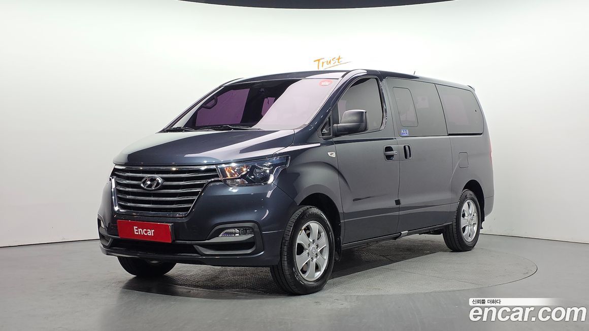 Hyundai Starex 2018