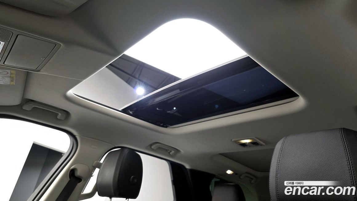 Land Rover Discovery 2018