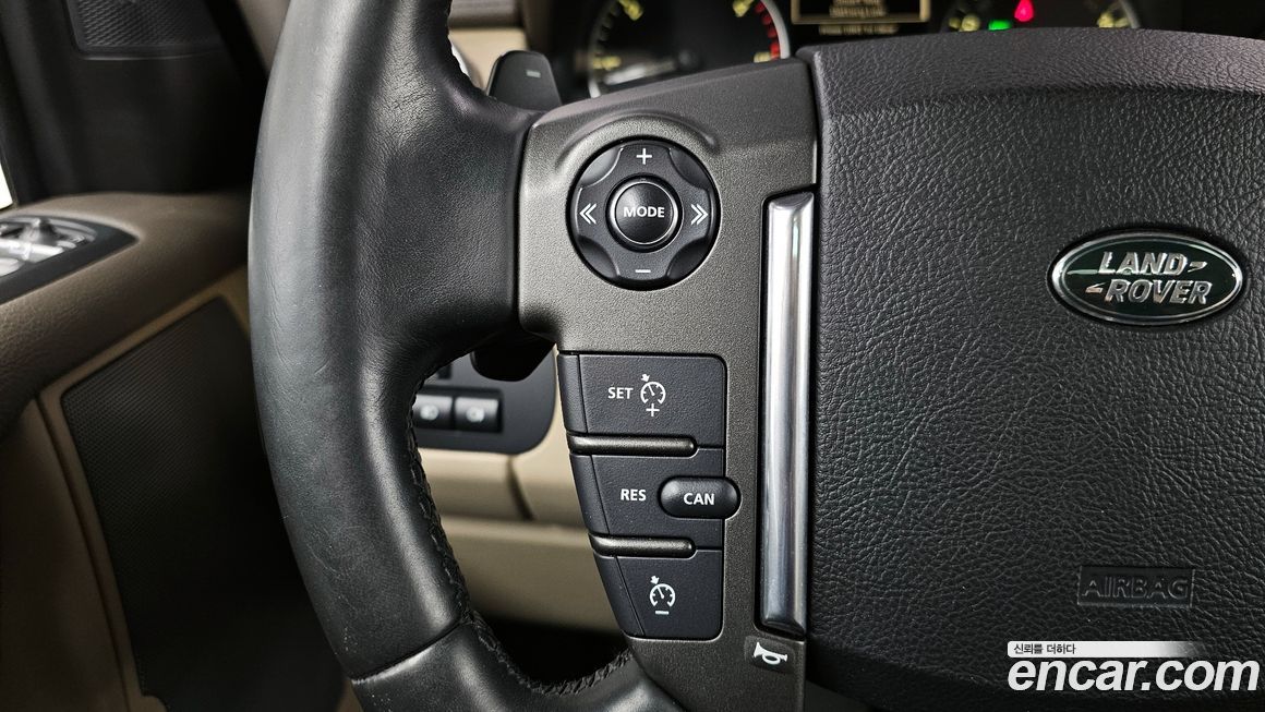 Land Rover Discovery 2016