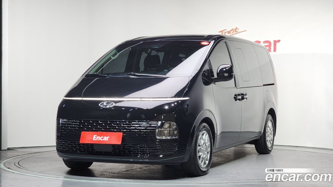 Hyundai Staria 2023