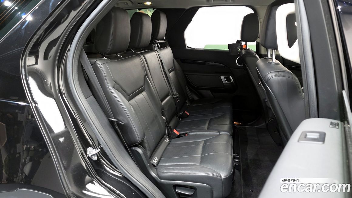 Land Rover Discovery 2018