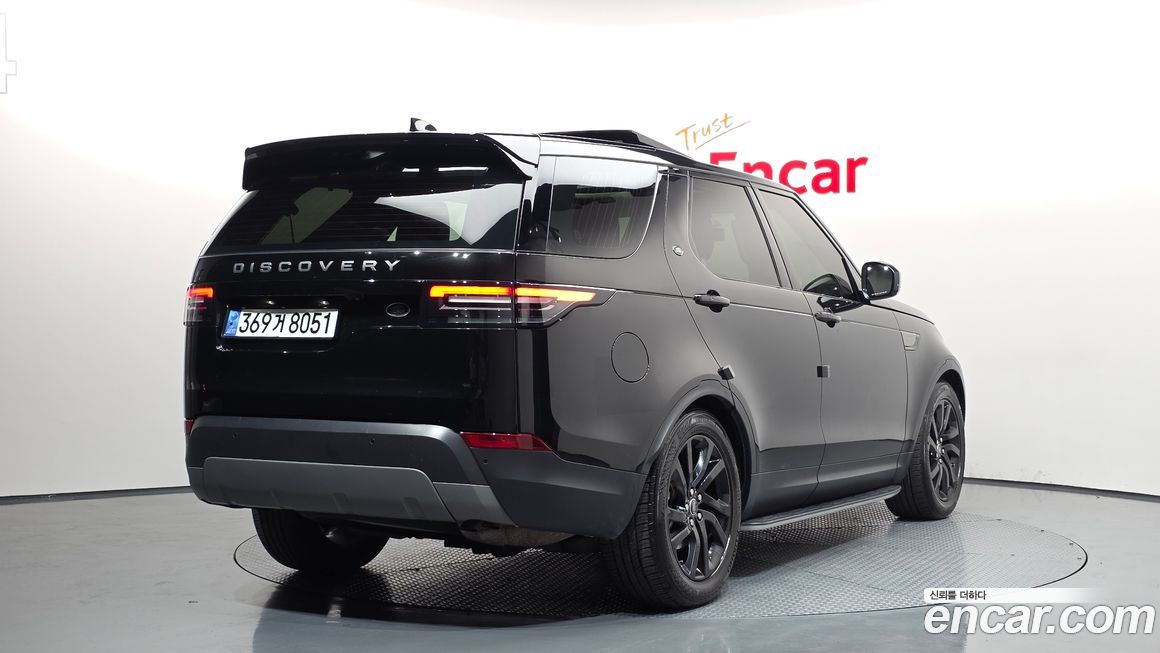 Land Rover Discovery 2018