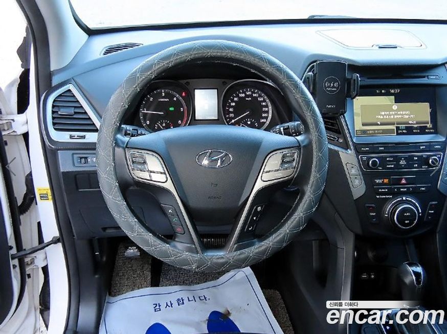 Hyundai Santafe 2016