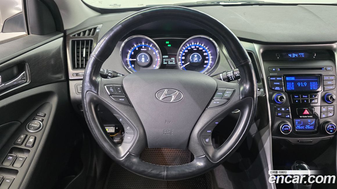 Hyundai Sonata 2013