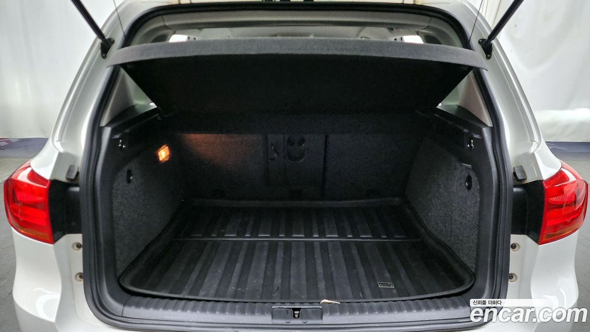 Volkswagen Tiguan 2012