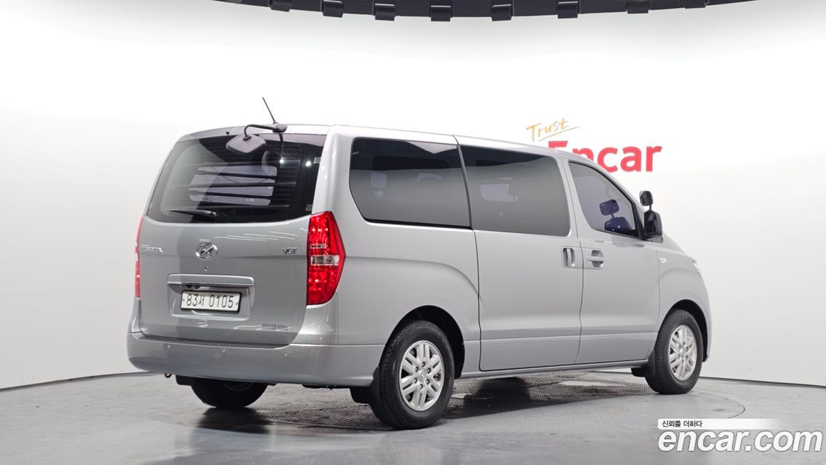 Hyundai Starex 2019