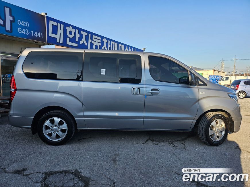 Hyundai Starex 2020