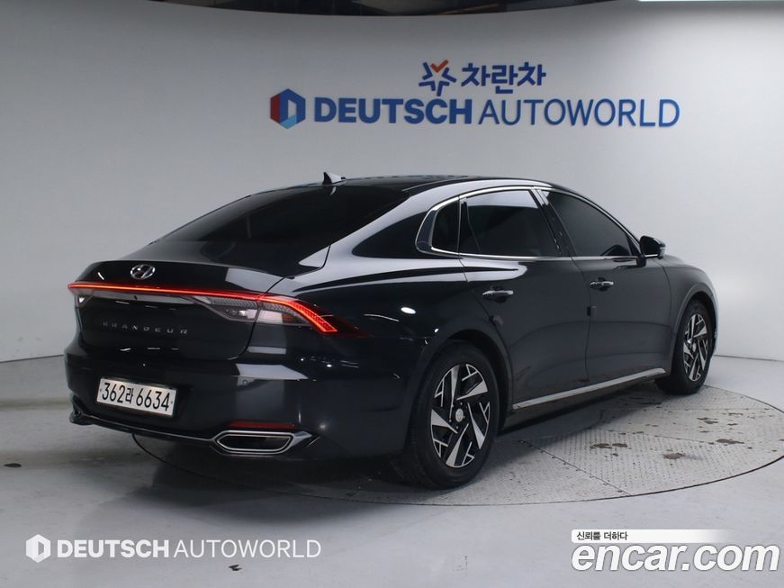Hyundai Grandeur 2022