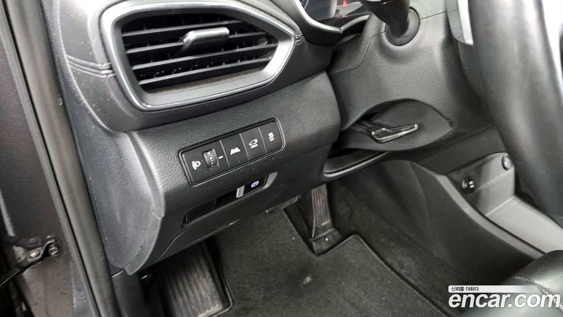 Hyundai Santafe 2022