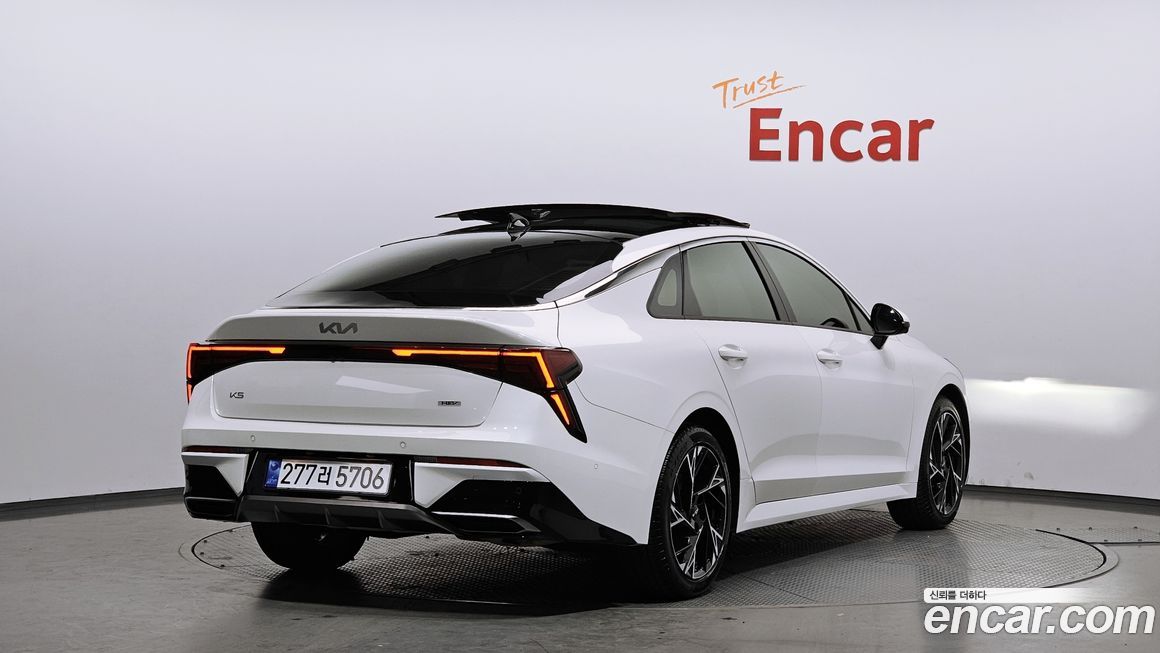 Kia K5 2024