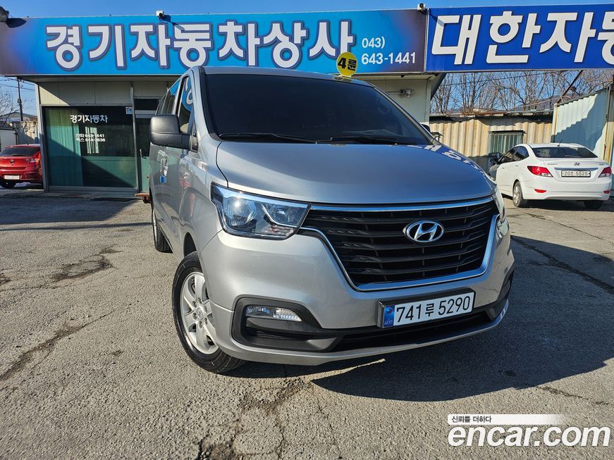 Hyundai Starex 2020