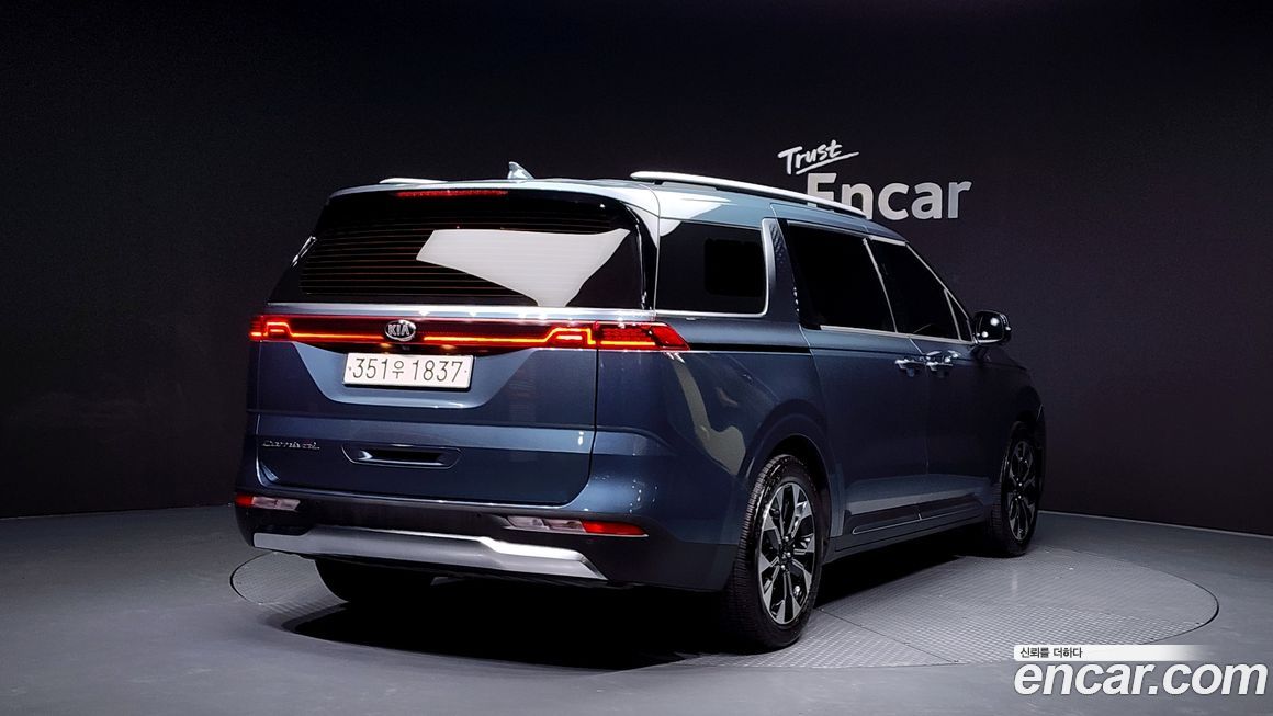 Kia Canival 2021