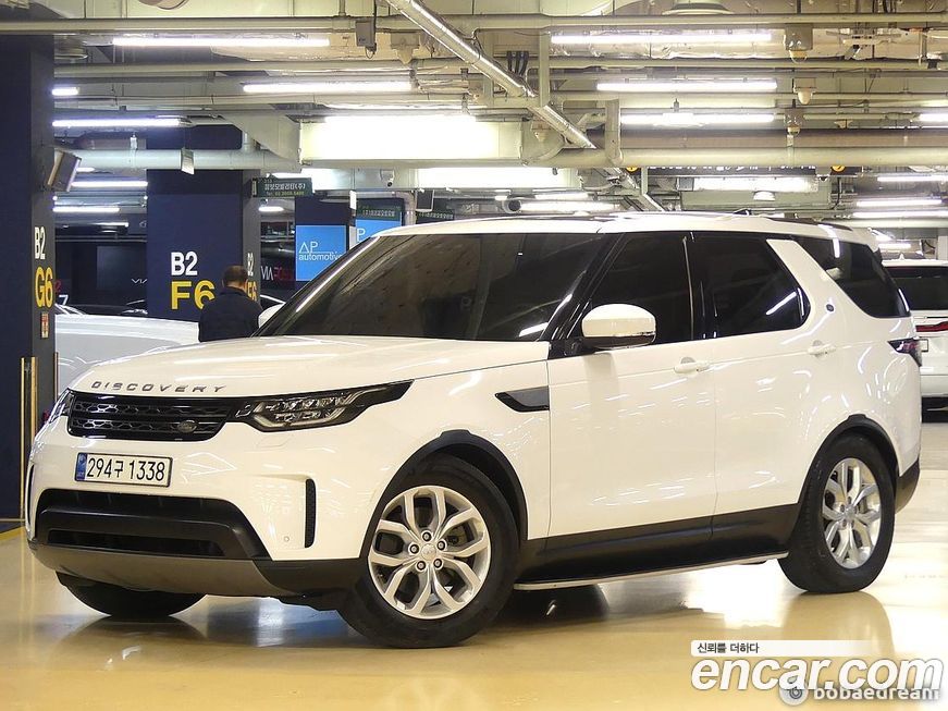 Land Rover Discovery 2018