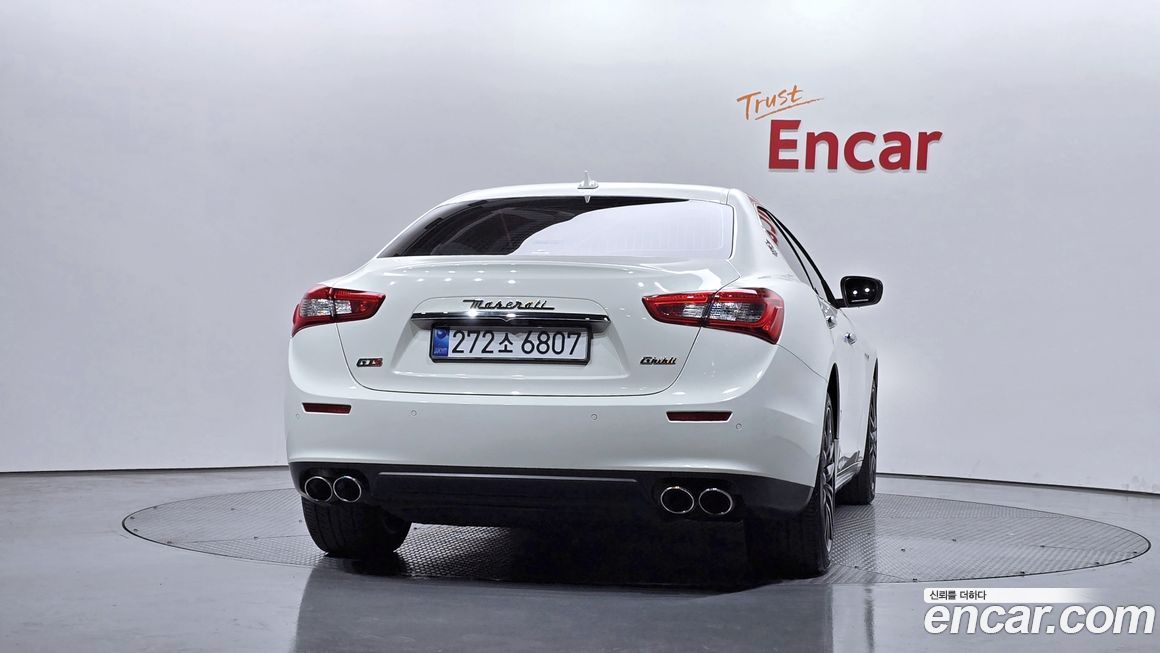 Maserati Ghibli 2017