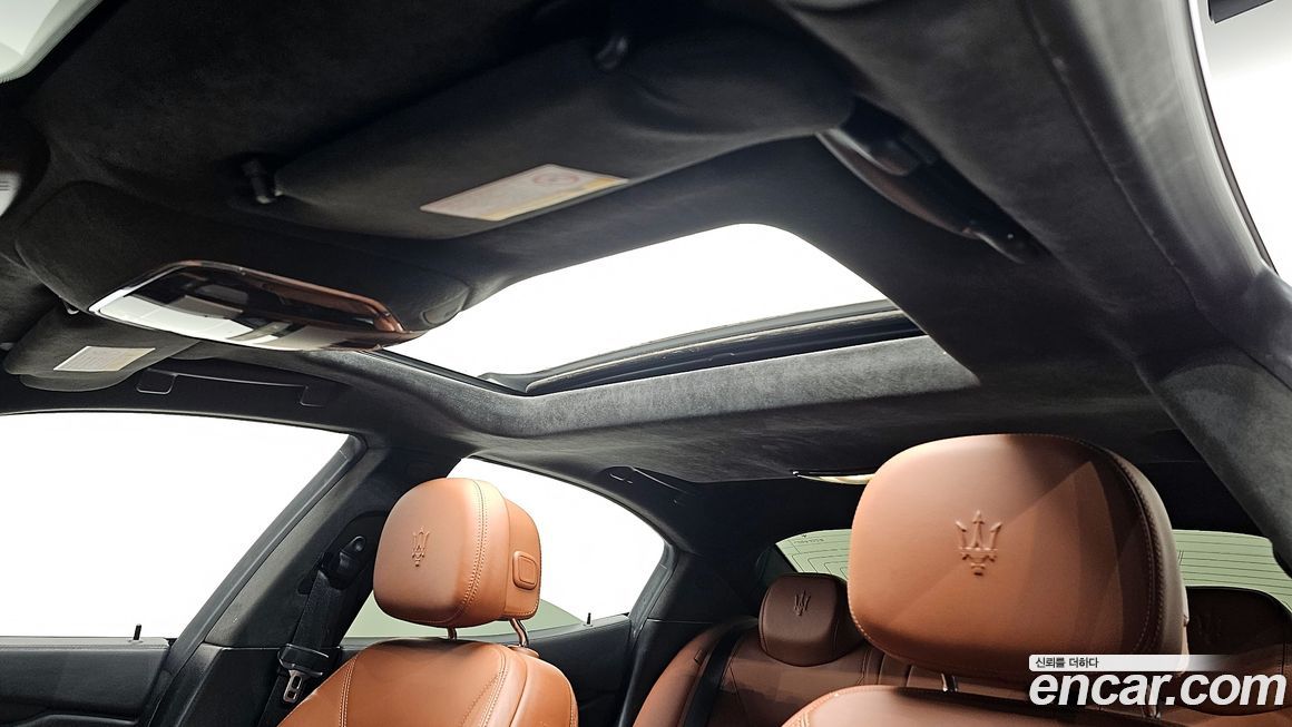 Maserati Ghibli 2017