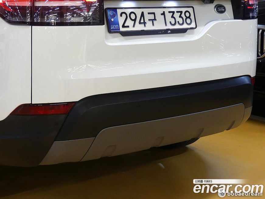 Land Rover Discovery 2018