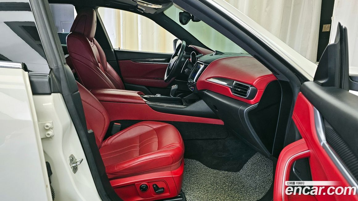 Maserati Levante 2017