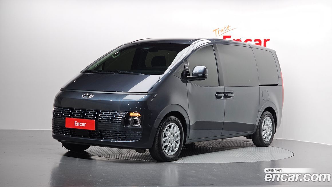 Hyundai Staria 2022