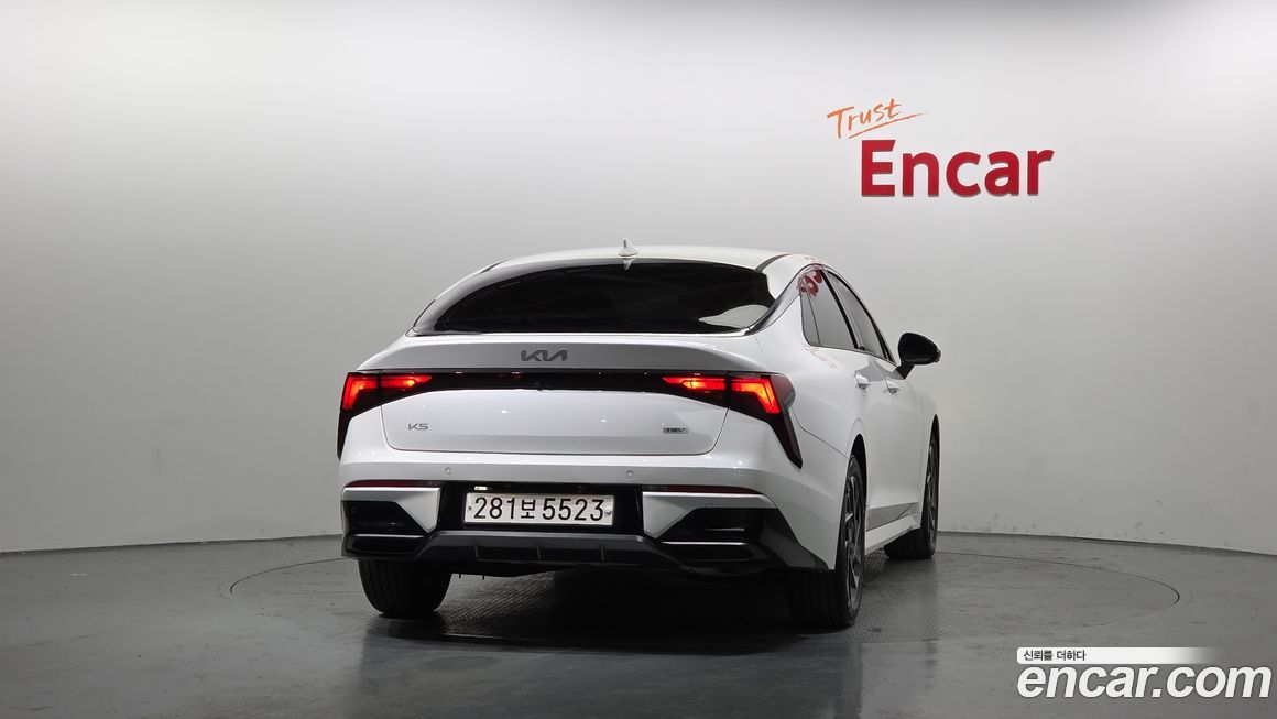 Kia K5 2024