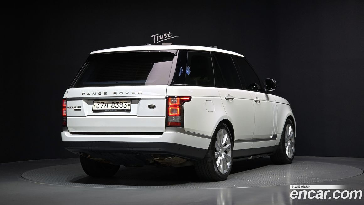 Land Rover Range Rover 2014