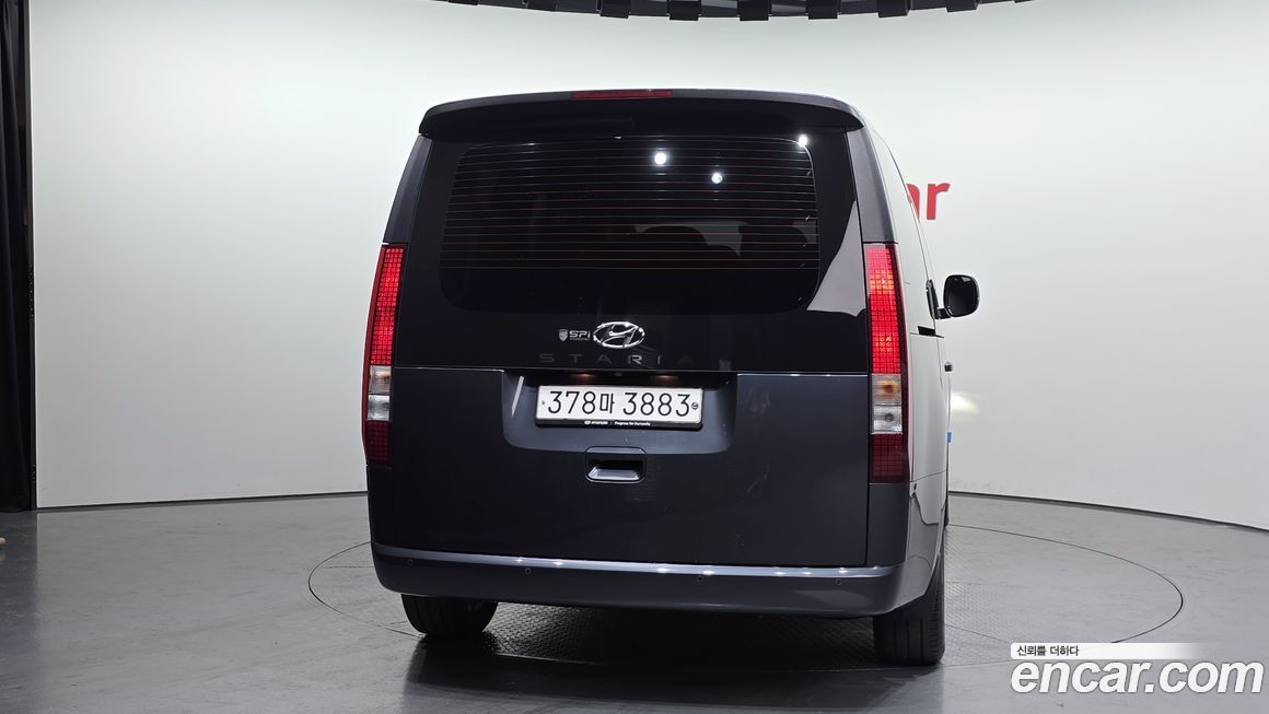Hyundai Staria 2023