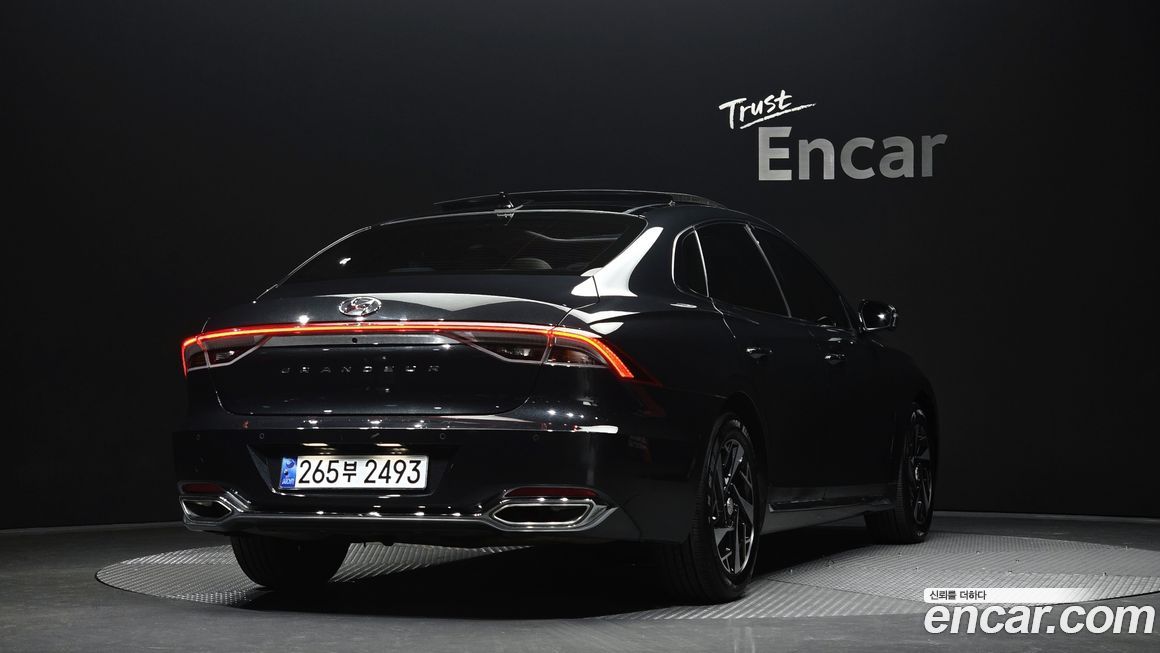 Hyundai Grandeur 2022