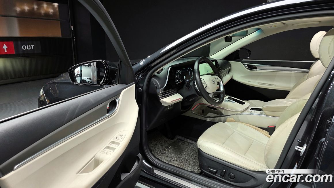 Hyundai Grandeur 2022