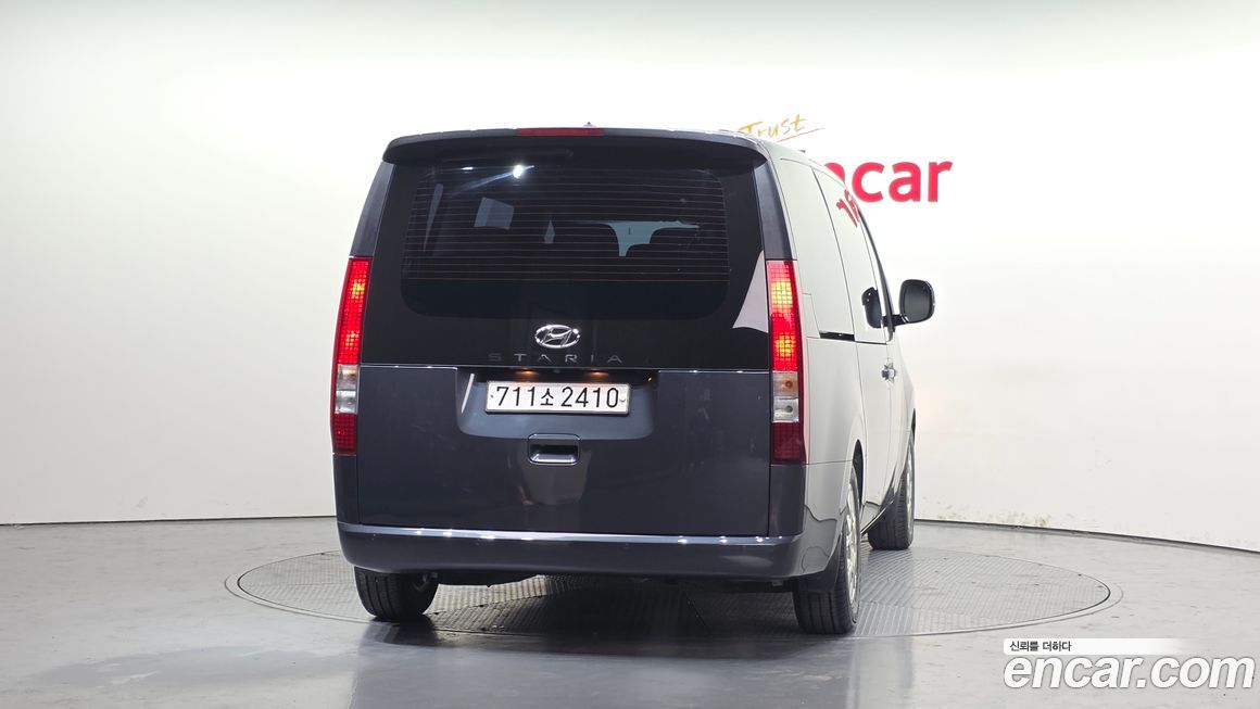 Hyundai Staria 2023