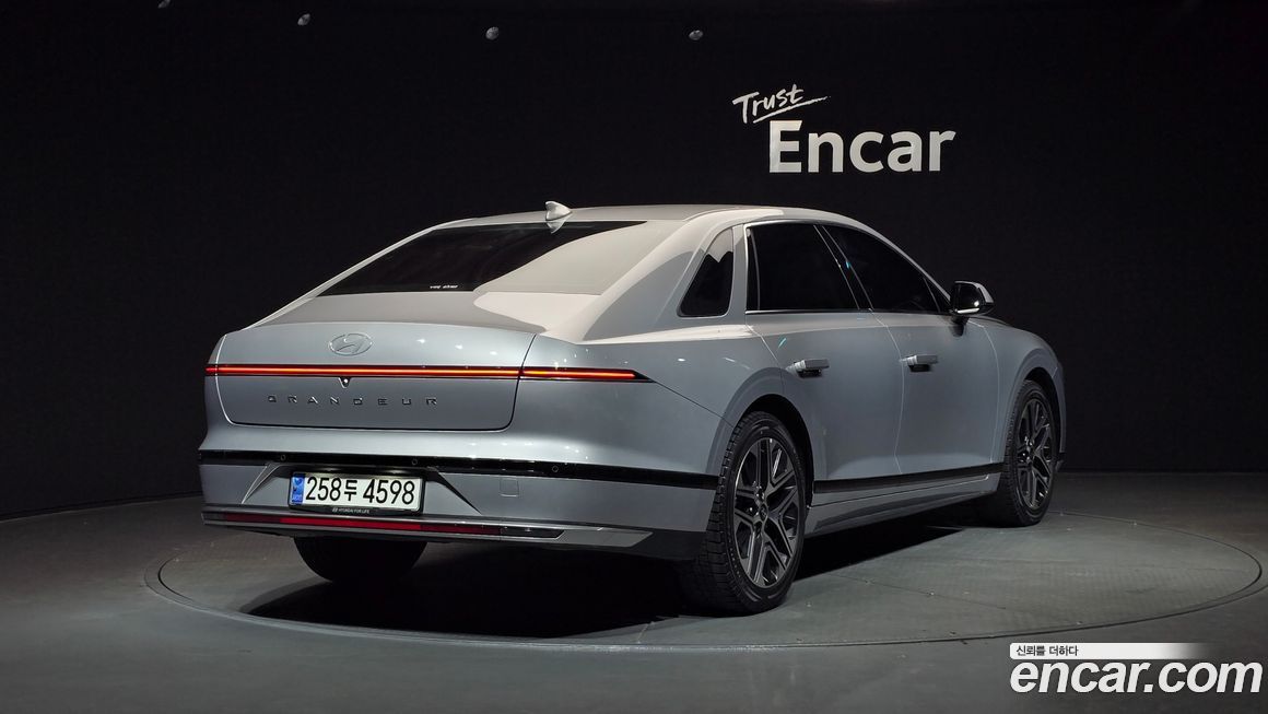 Hyundai Grandeur 2023