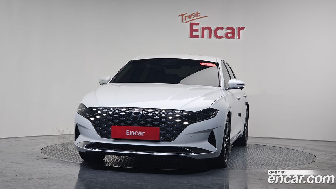 Hyundai Grandeur 2022