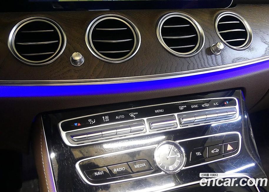 Mercedes-Benz E-Class 2018