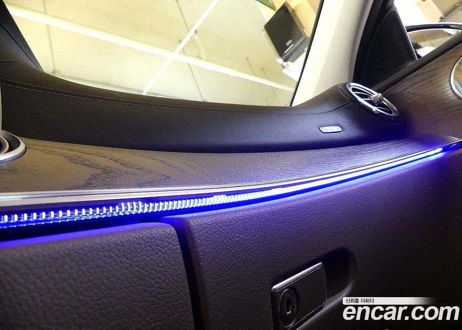 Mercedes-Benz E-Class 2018