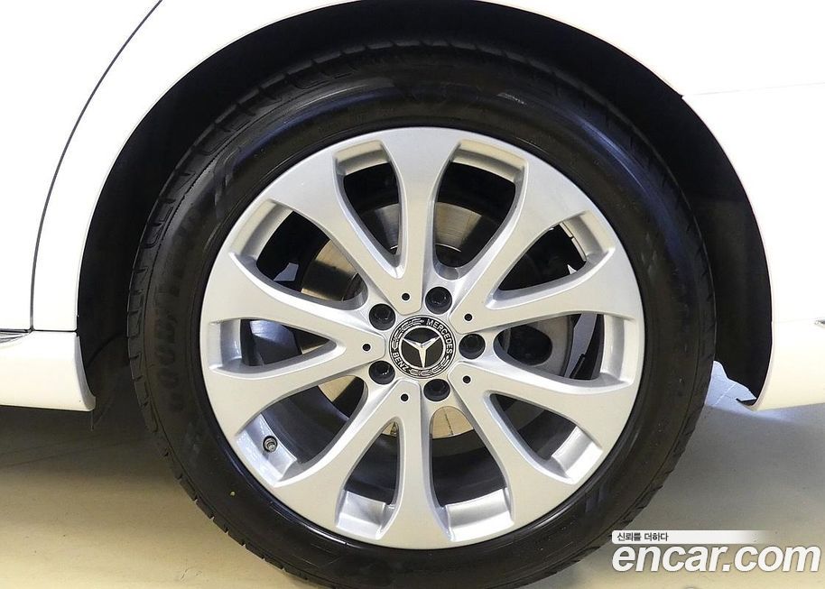 Mercedes-Benz E-Class 2018