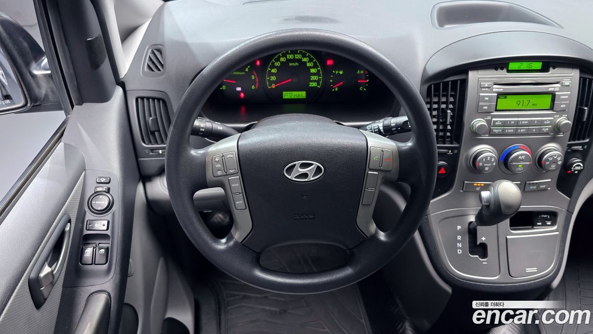 Hyundai Starex 2013