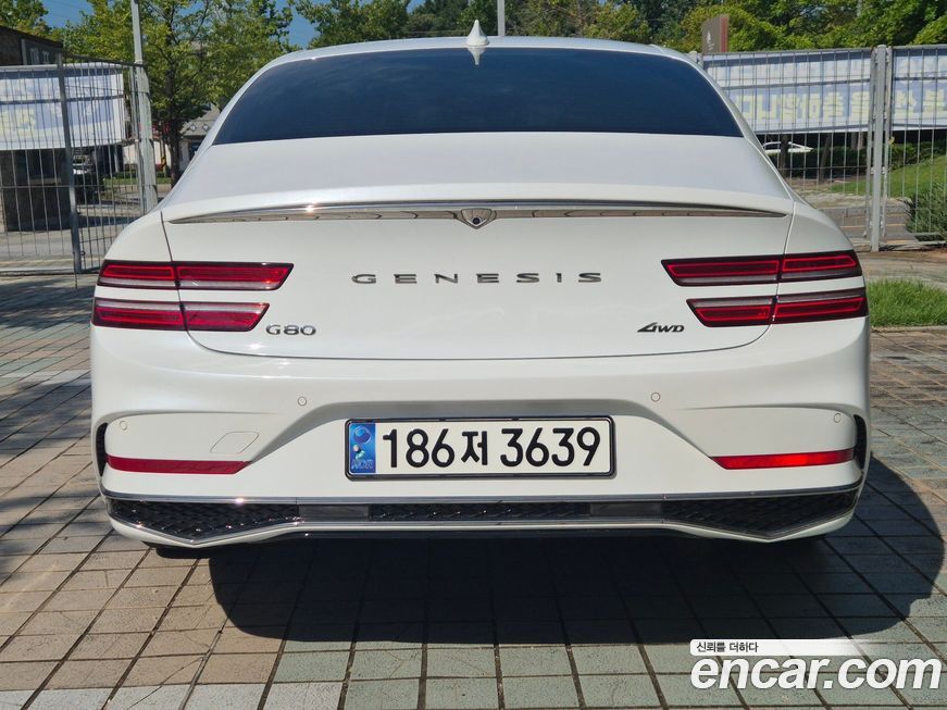 Genesis G80 2025