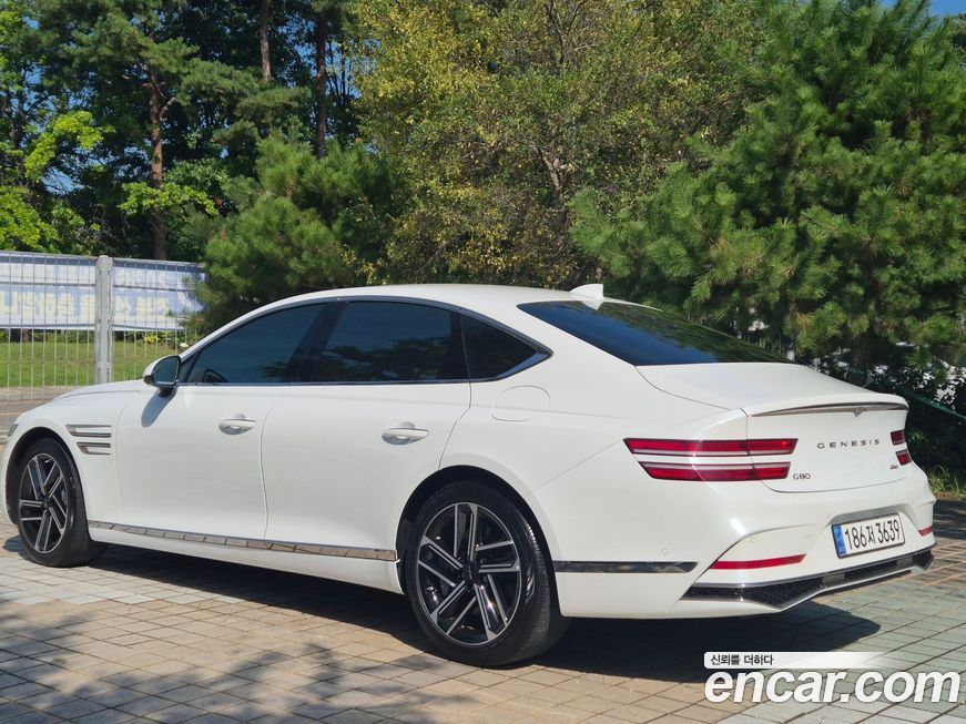 Genesis G80 2025