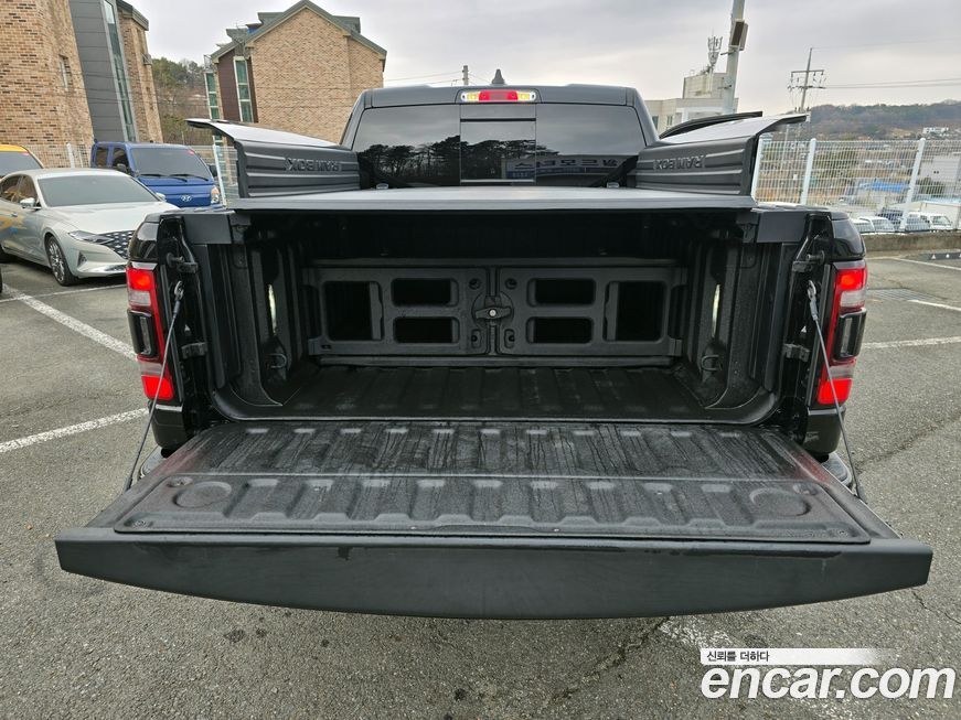 Dodge Ram Pick Up 2020