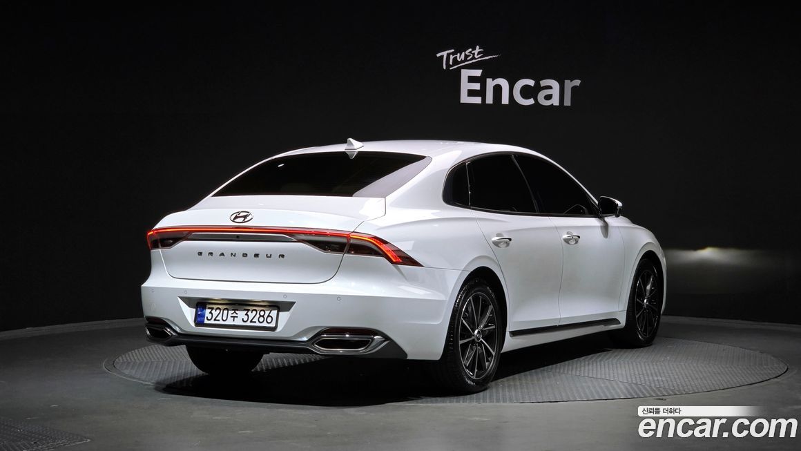 Hyundai Grandeur 2022