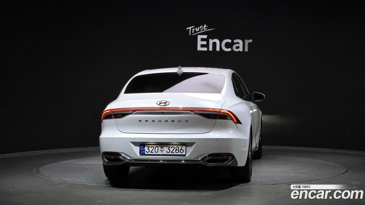 Hyundai Grandeur 2022