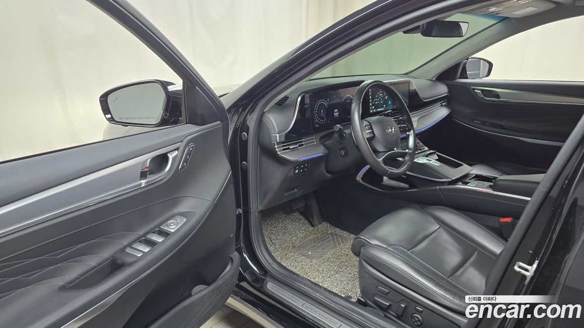 Hyundai Grandeur 2022