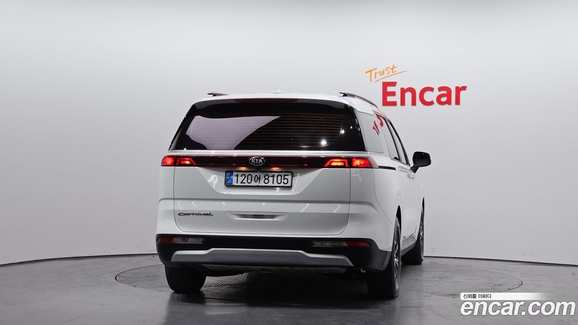 Kia Canival 2021