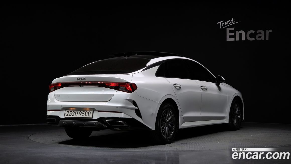 Kia K5 2023