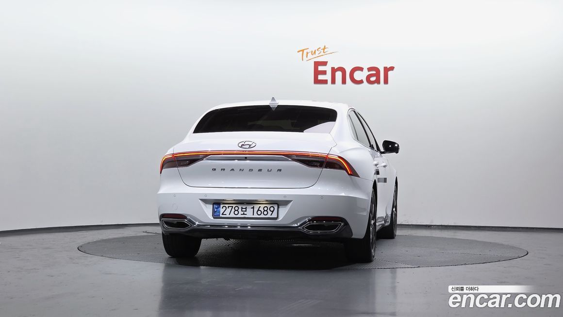 Hyundai Grandeur 2022