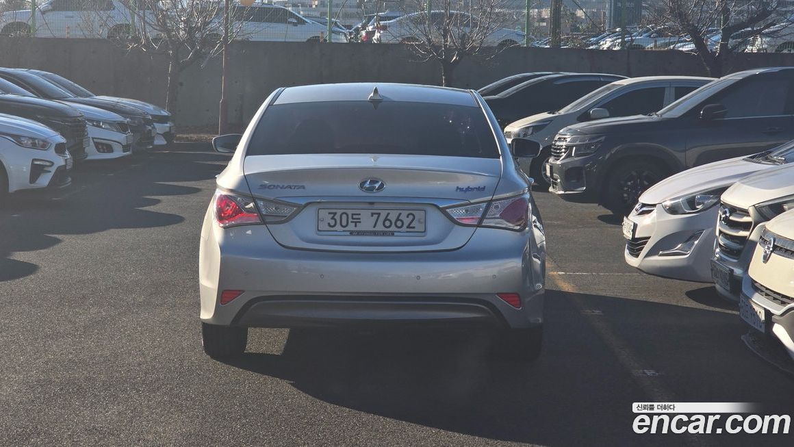 Hyundai Sonata 2012