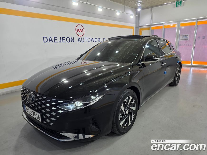 Hyundai Grandeur 2022